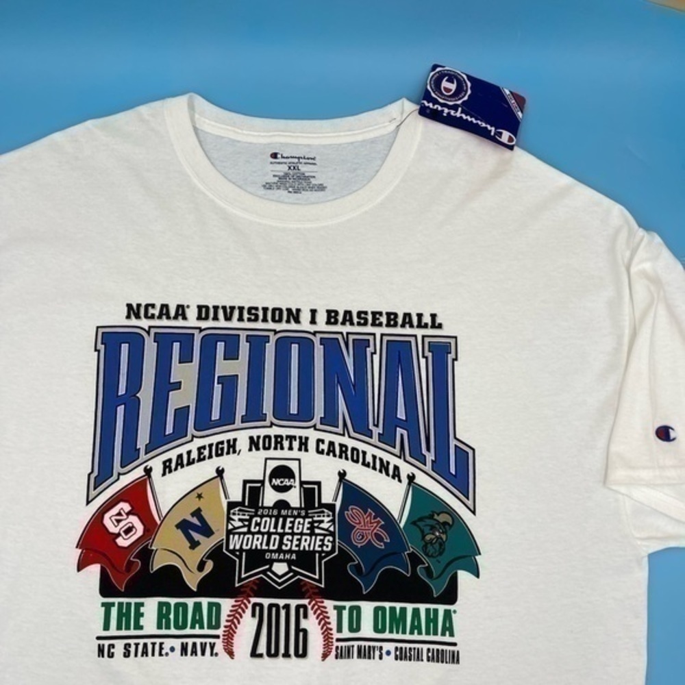 NWT- Champion Embroidered 2016 NCAA College World Series Omaha T-Shirt - Picture 2 of 3